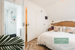 Photo 1- click for photo gallery